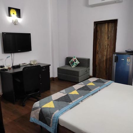 Tatvamasi Homestay New Delhi Eksteriør bilde