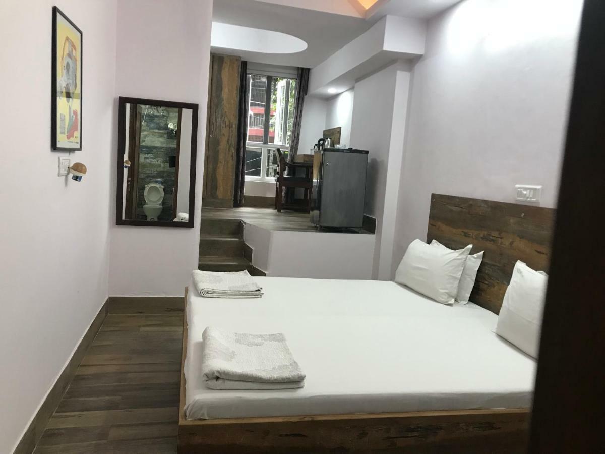 Tatvamasi Homestay New Delhi Eksteriør bilde