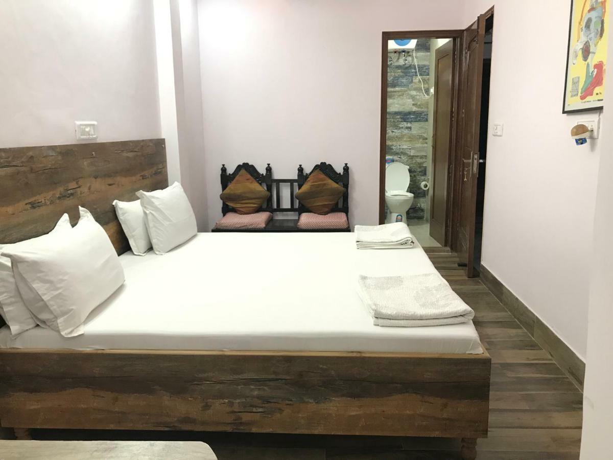 Tatvamasi Homestay New Delhi Eksteriør bilde